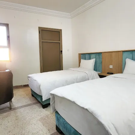 Hotel nakhil dak