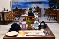 Click White House Residency, Vadodara - Desayuno