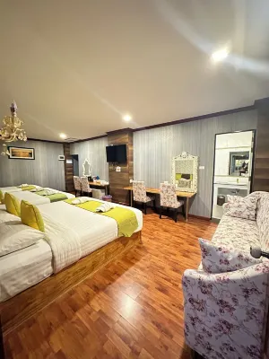 Lenoi Buri Hotels in 