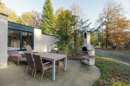 Center Parcs Erperheide Отели в г. Пэры