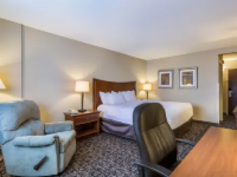 Cayuga Blu Hotels in Town of Ithaca