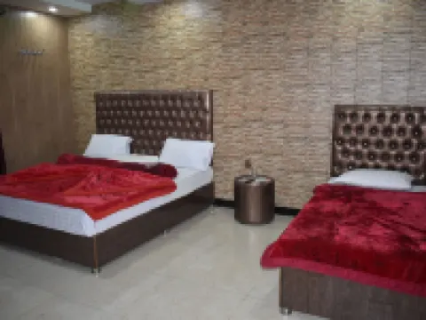 Green City Hotel Hotels in Naran