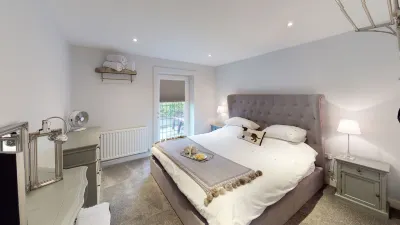 Private and Unique Cottage Close to Sheffield 布蘭普頓住宿飯店