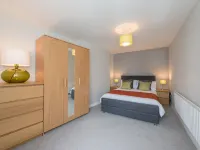 Hamilton House Holiday Apartment Hotel dekat Down Cathedral