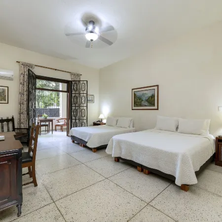 Hotel Stein Colonial