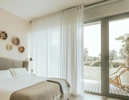 Herdade da Rocha - Boutique Lodge Отели в г. Alter do Chao