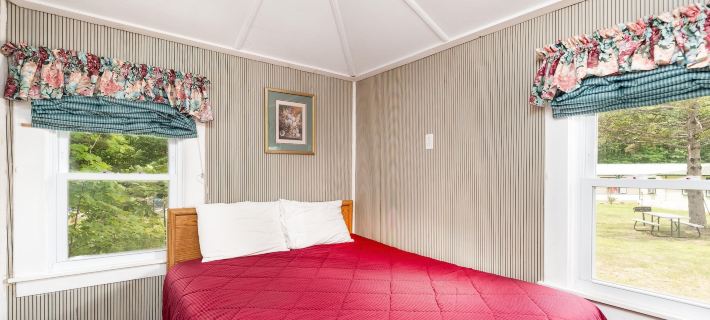 Perry's Motel and Cottages Hotels in Carroll County
