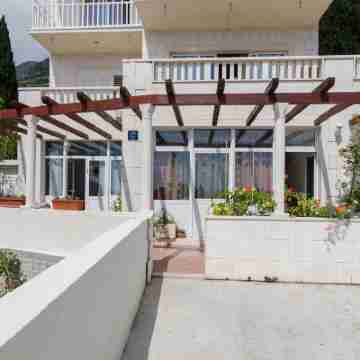 Apartments Mamma Mia Hotel Exterior