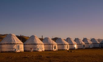 Ak-Sai Travel Yurt Camp