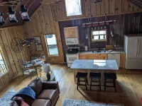 Hidden Oaks Lavish Cabin #2