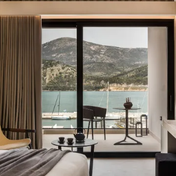 Canale Hotel & Suites