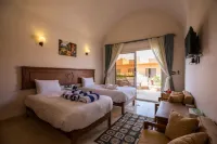 Silver Beach Boutique Hotel Các khách sạn ở Qesm Al Qoseir
