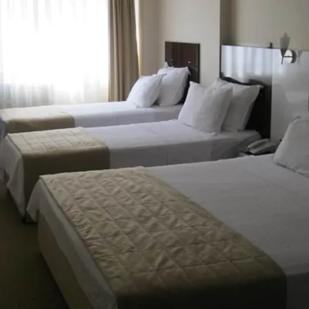 Anya Suit Otel