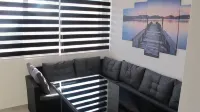 Comfortable 2 Bedroom Apartment