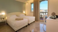 Hellenia Yachting Hotel & Spa