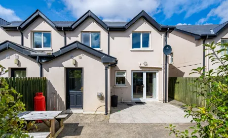 Foley's Guesthouse & Self Catering Holiday Homes