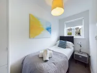 Weekly & Monthly Stays Available, Leisure & Business, 2 Bedrooms, Near Jr Hospital, Oxford - balcon