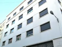 工業里斯本公寓飯店 - 限成人 羅西烏站附近的飯店