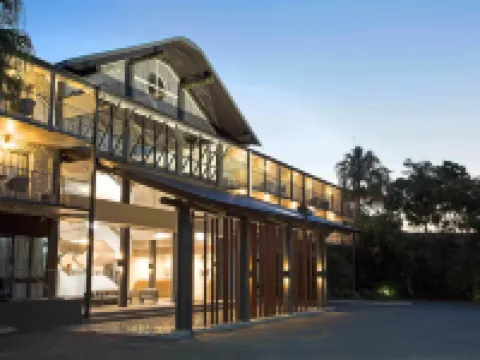 Mantra Club Croc Hotels in Cannonvale