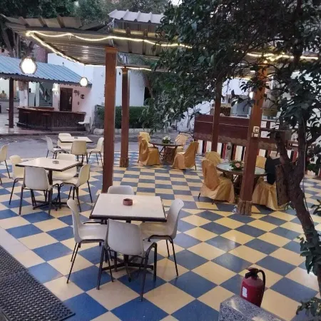 Rezeiky Hotel & Camp