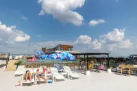 Garni Hotel Hollywoodland Wellness & Aquapark Hotels in Surčin