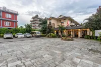 Atithi Resort & Spa - Parking