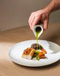 Vogue Hotel Montreal Downtown, Curio Collection by Hilton - breakfast