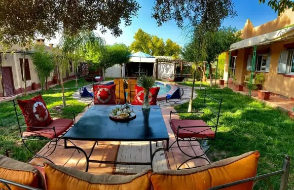 萊亞斯埃斯梅拉達旅館