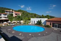 4 Epoches Hotel - Beach
