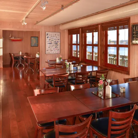 Grønnbuene Rorbu Hotel