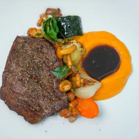 2Theimat - Hotel & Restaurant Отели в г. Морбах