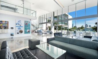Ultiqa Freshwater Point Resort Broadbeach