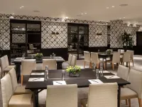 Dream Hollywood by Hyatt Hotels near Hollywood & Vine