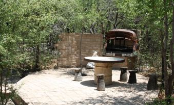 Roy's Rest Camp