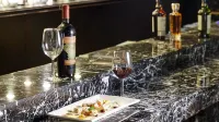 The Suites Hotel Namwon - С баром