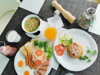 De Veranio Resort - Frühstück