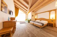 Alpine Mugon Hotel Hôtels à : Vason