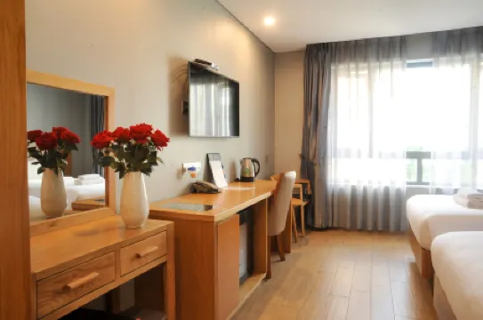 Imperial Saigon Hotel