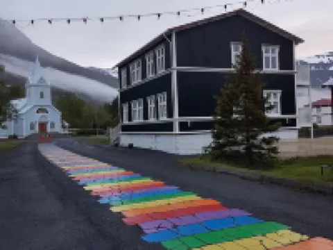 維奧洛尼奧旅館 塞濟斯菲厄澤酒店