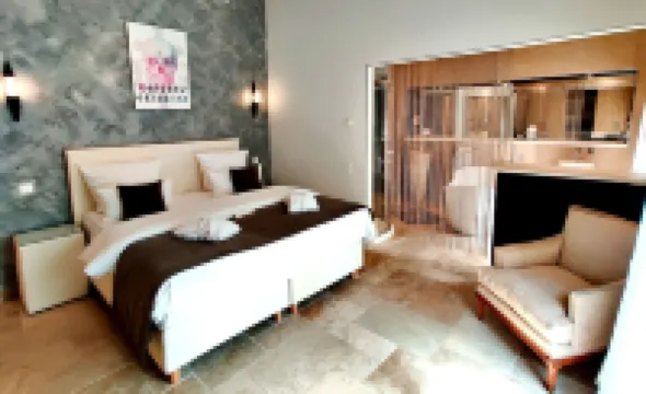 Maison Prestige Saint Tropez by Roberto Geissini