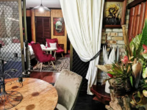 ホテル フェヌア マタイオア モーレア島のホテル