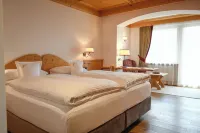 Hotel Tyrol