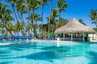 Coral Costa Caribe Beach Resort - All Inclusive - Beach
