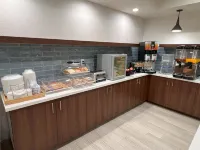 High Point Inn & Suites
