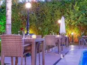 히버네이지 시크릿 스위트 & 가든