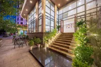 Kiwi Hotel and Apartment