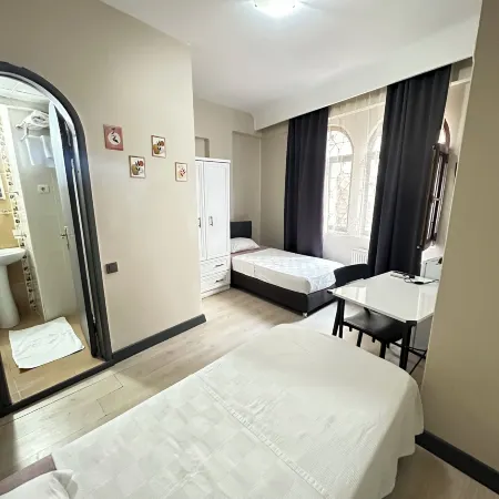 Glr Otel