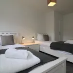 Signature - Belhaven House Hotels in Hamilton