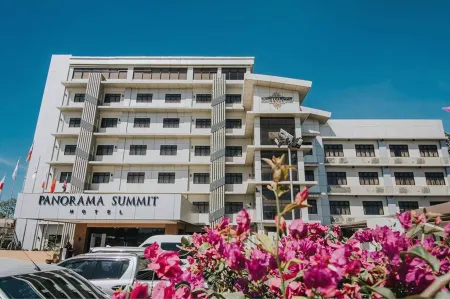 Panorama Summit Hotel Отели в г. Давао