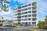 3 Bedroom Miami Oceanfront Paradise Apartment